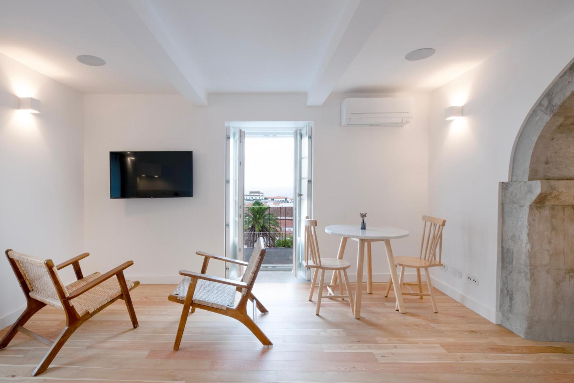 Angra + Apartman Angra do Heroísmo Szoba fotó